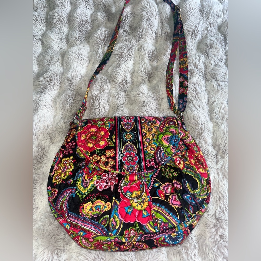 NWOT Vera Bradley Floral Hobo Magnetic Closure Adjustable Cross Body Bag